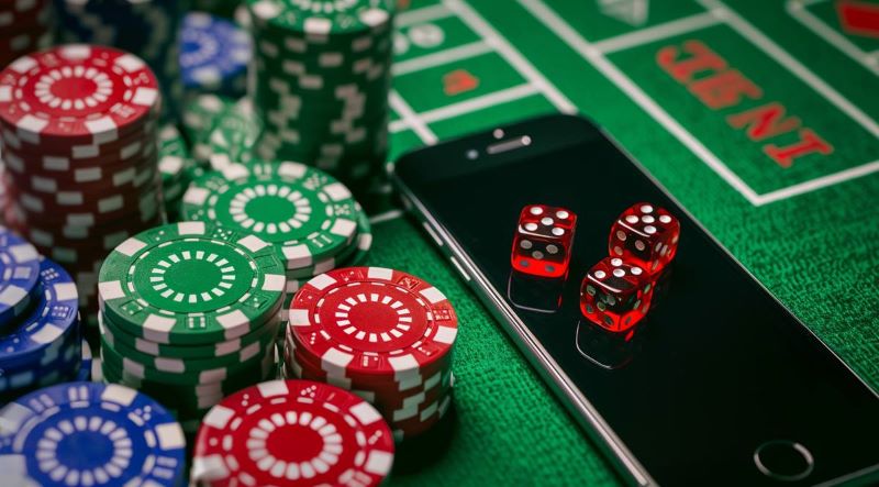 Tìm hiểu vài nét cơ bản về tựa game Baccarat 8kbet