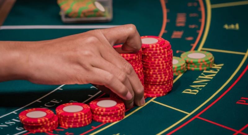 Chia sẻ các mẹo chơi baccarat bất bại cho người mới